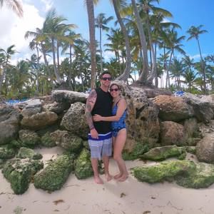 Meet your Posher, Raquel